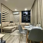Cozy With Modern Amenities Lejlighed *